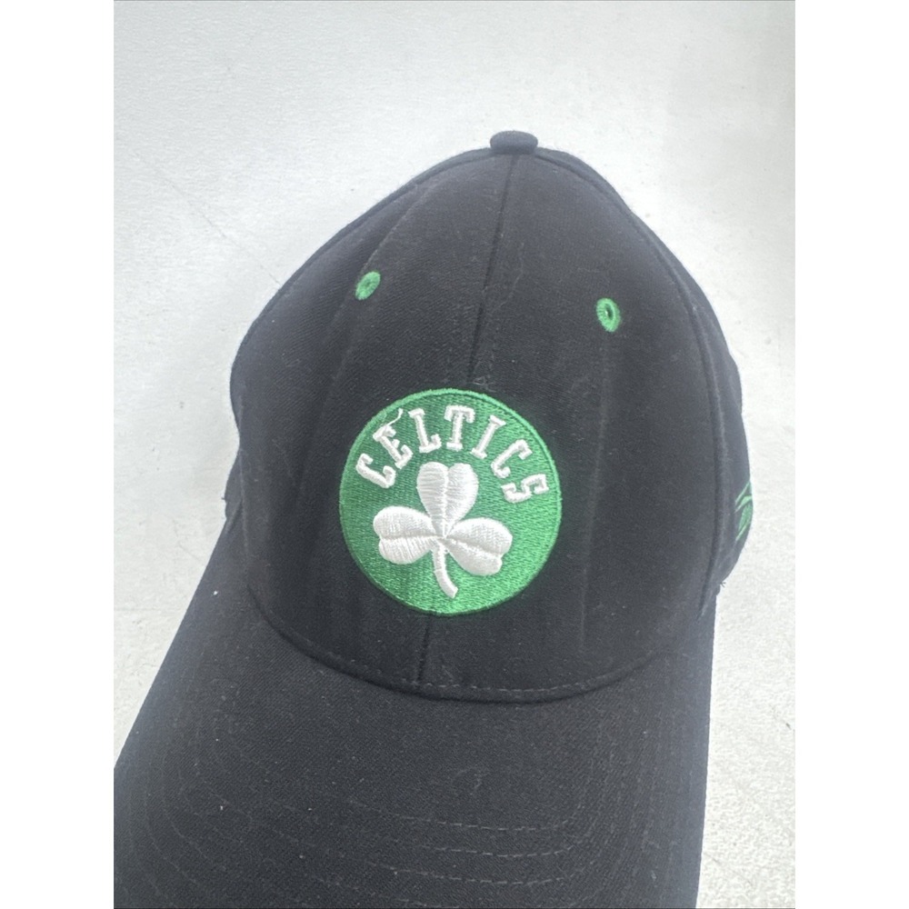 Boston Celtics Hat Cap Nike Black Green NBA Shamrock Logo Reebok - Picture 2 of 7